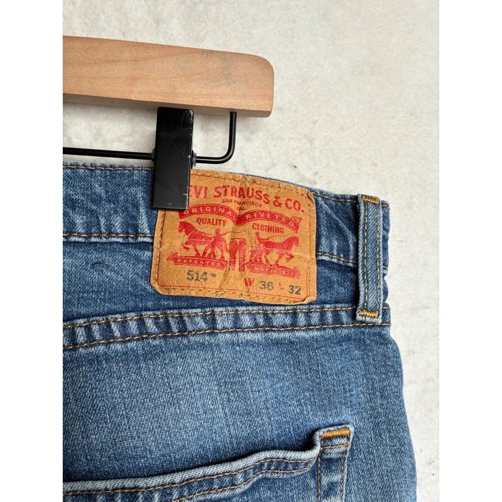 Levis levis 514